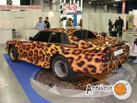 Арт-тюнинг авто плёнкой с рисунком "леопард"